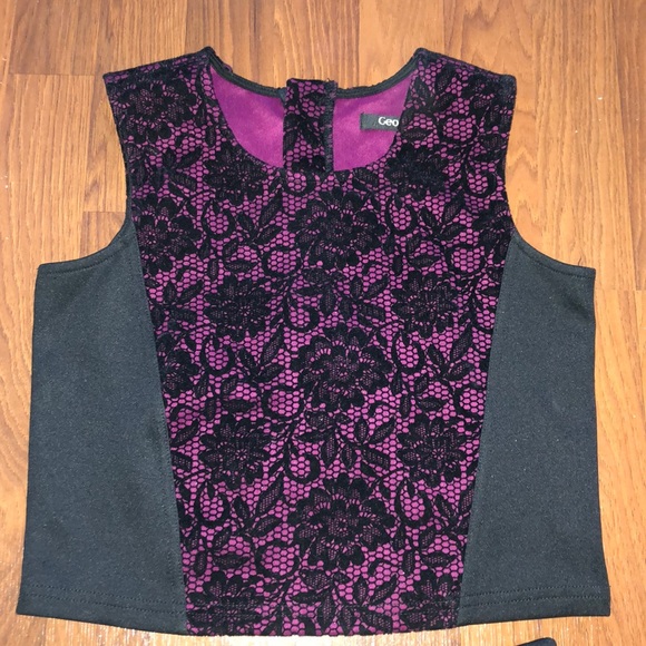 Two piece - Picture 2 of 3